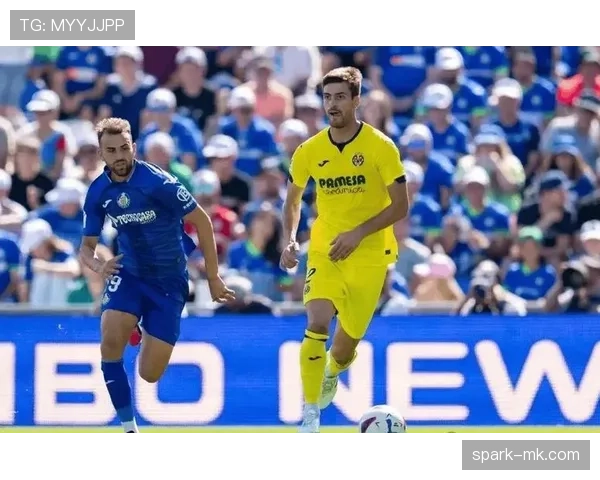 西甲蓝军再展铁桶阵，神秘战术成球队复苏关键