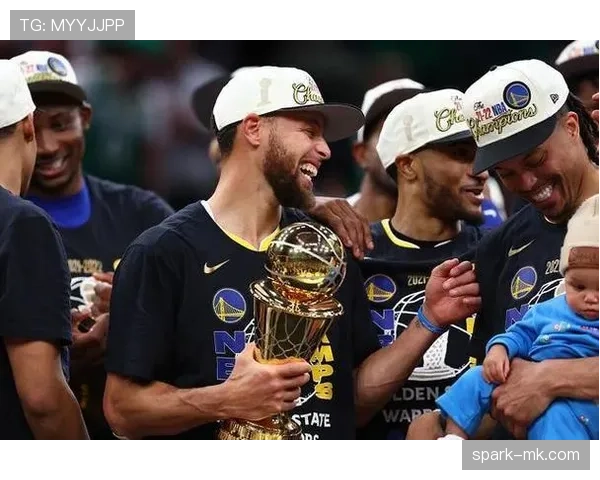 法兰克福冬季引援计划曝光，瞄准多名实力派球员补强阵容