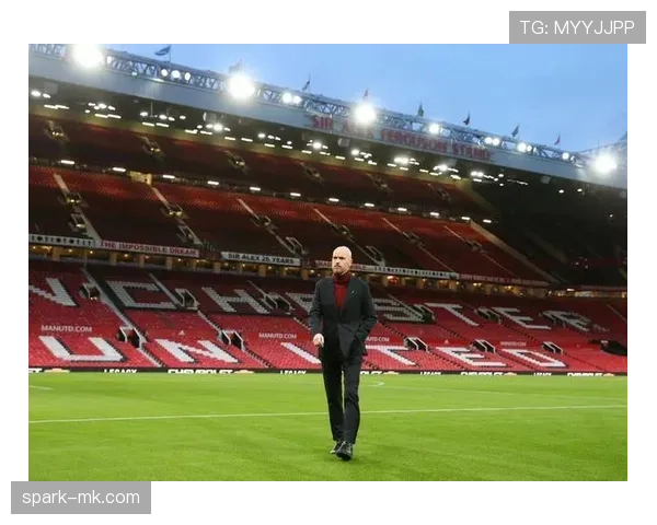 滕哈赫高位压迫战术显成效，球队状态回暖赢下关键战