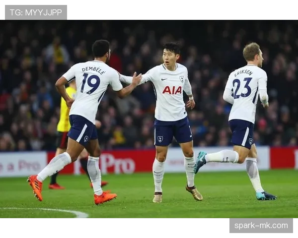 热刺内忧外患：战术混乱与更衣室矛盾动摇争四根基