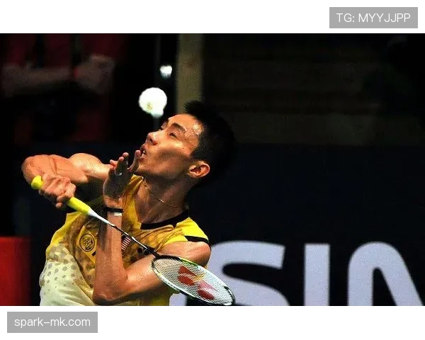 李宗伟退役后还在凌晨四点练挥拍？这自律看得我连夜删了宵夜订单